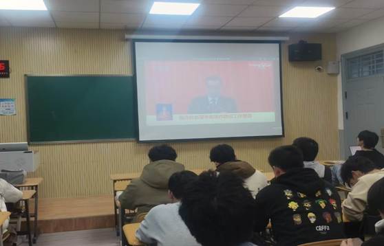 1a10d5063d3d6da36c9e7b1c8ce74f39